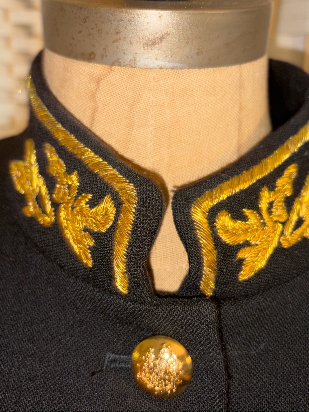 Vintage Ralph Lauren 100% Wool Military Peplum Gold Embossed Buttons, Embroidery - Picture 9 of 13